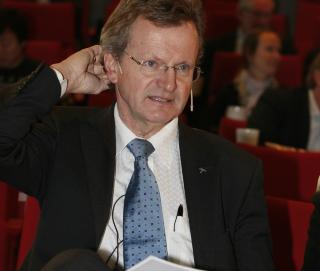 BA WILL V�RE �RLIG: Konsernsjef Jon Fredrik Baksaas i Telenors p� Nobel-banketten.
Foto: Bj�rn Sigurds�n / Scanpix