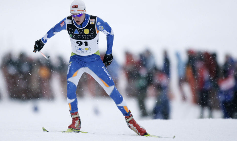 VAR BEST: Finske Matti Heikkinen sto fram som vinneren p� 15 km fri teknikk i Davos. Foto: Sebastien Derungs/Scanpix