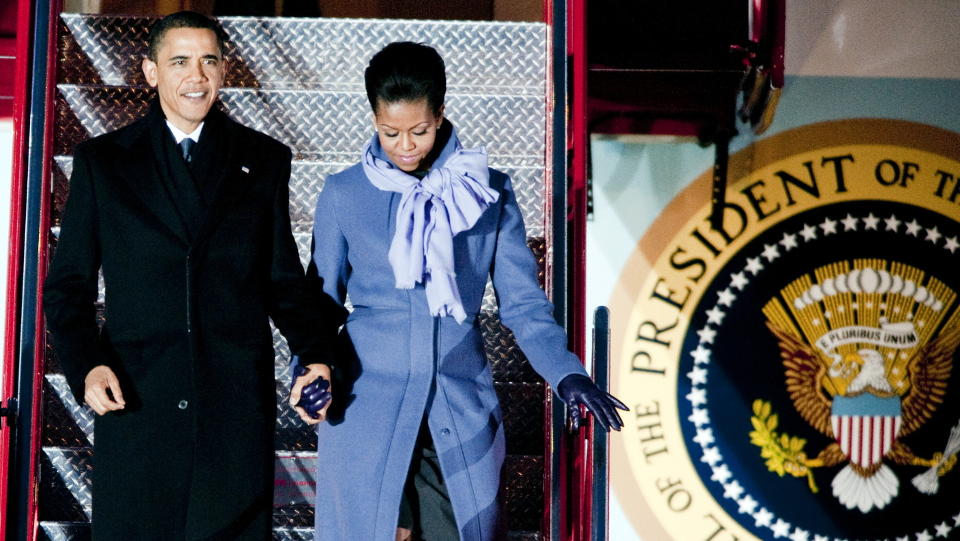 KOMMER?  USAs presidenten Barack Obama kommer trolig til klimatoppm�tet i K�benhavn i morgen. Her fra da han og kona Michelle Obama ankom Oslo i forrige uke.  Foto: Thomas Rasmus Skaug / Dagbladet