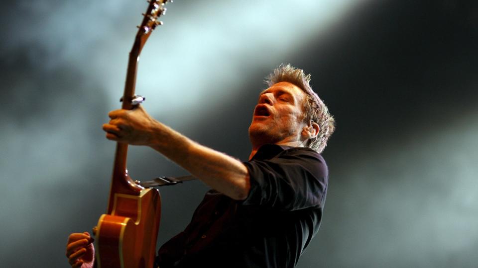Kanadiske Bryan Adams slapp sitt siste album, �11�, i fjor. Og spilte da konsert i b�de Troms� og Bod�. Foto: EPA/ROBERT VOS