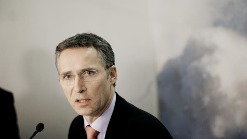 KRITISK:  Statsminister Jens Stolteberg forteller om klimaforhandlingene. Foto: Kristian Ridder-Nielsen