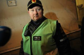 LIVSTRUENDE SKADD: Personen som ble skutt var ved bevissthet da ambulansen kom, men skal v�re livstruende skadd, sier innsatsleder Frode Romsloe. Foto: Thomas Rasmus Skaug/Dagbladet