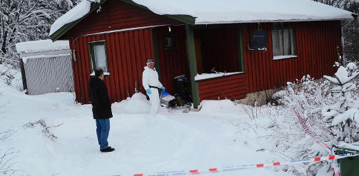 �STEDET: I denne kommunale boligen bodde 44-�ringen. Her ble han funnet drept. Foto: H�KON EIKESDAL