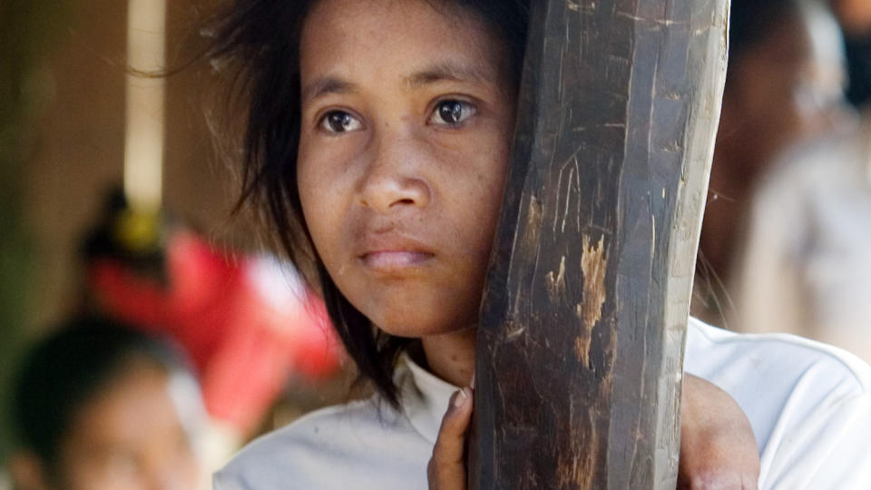 FREM FRA JUNGELEN: Dette bildet av Rochom P'ngieng ble tatt i januar 2007, da historien om �jungeljenta� gikk verden over. Foto: AP Photo/Heng Sinith/SCANPIX