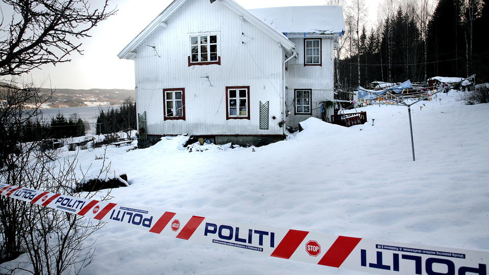 D�DENS G�RD: Ragnar B. Abrahamsen (35) og Jan Petter Aarstad (41) ble funnet drept p� g�rden. Foto: Jacques Hvistendahl/Dagbladet