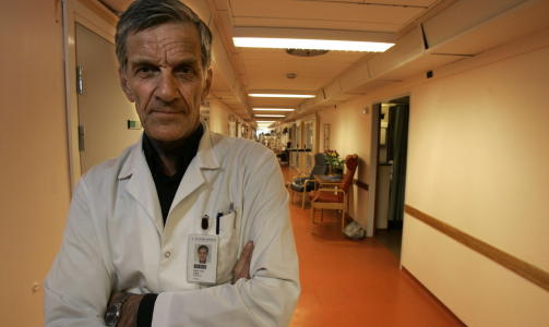 KRITISK: 
I stedet for � beklage oss over selve sykel�nnsordningen b�r vi derfor begrense oss til � snakke om hva sykefrav�ret koster, for det er ikke frav�ret, men utgiftene det medf�rer som g�r opp, skriver overlege H�kon Lasse Leira i dagens kronikk.

Foto: Tom E. �sthuus, Dagbladet.