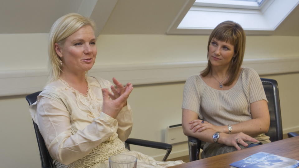 IKKE H�RT: Prinsesse M�rtha Louise (t.h.) og Elisabeth Samn�y st�r sammen bak Astarte Education. Selskapets klage til PFU etter en artikkel av Bergensavisen ble ikke tatt til f�lge. Foto: Terje Bendiksby / Scanpix .