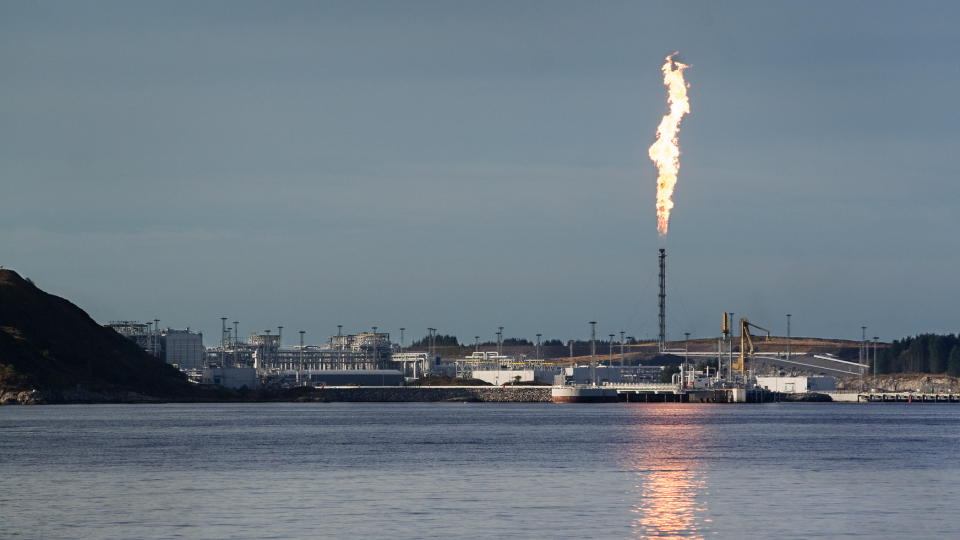ORMEN LANGE: P� dette bildet tester StatoilHydro Ormen Langes sikkerhetsventil, flammet�rnet. N� er anlegget stengt p� grunn av kulda. Arkivfoto: Erik Hattrem/Dagbladet