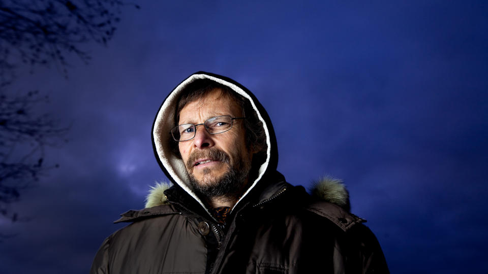 FORESL�R PISKING SOM STRAFF: Professor i idehistorie, Espen Schaanning. FOTO: HENNING LILLEG�RD/DAGBLADET.