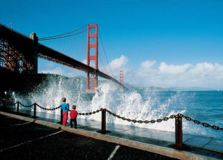 SAN FRANCISCO: Golden Gate Bridge er bare en av byens mange attraksjoner.

Foto: California Turistkontor