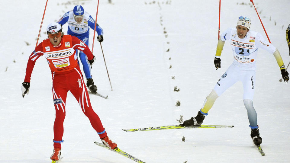 DUELL: Petter Northug har planer om � g� alle distansene i OL, Marcus Hellner vil s�rge for at det blir en t�ff oppgave.Foto: SCANPIX/AFP/Anders Wiklund