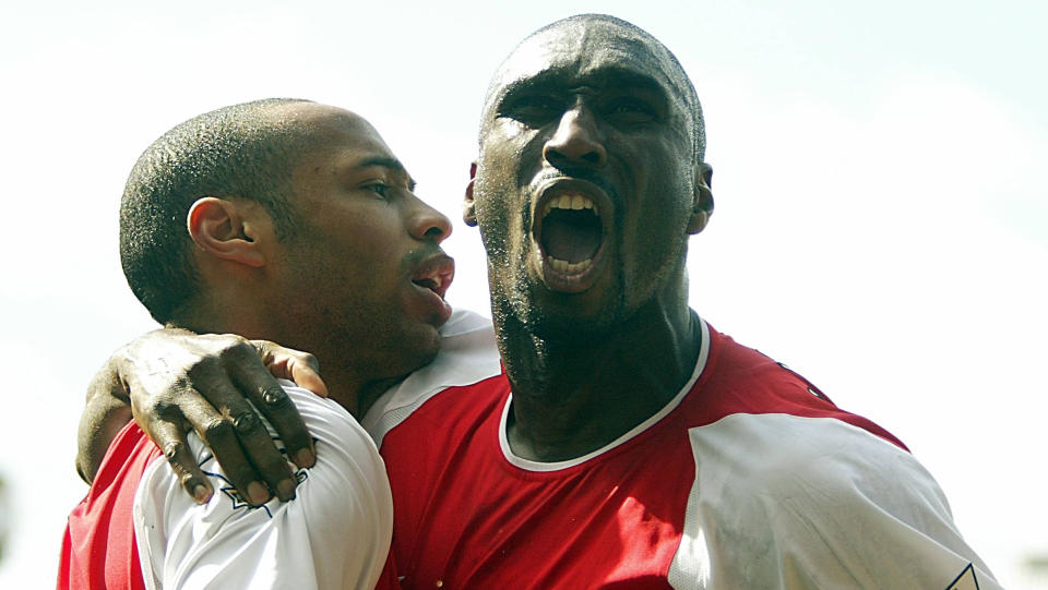 VAR EN BAUTA I ARSENAL-FORSVARET: Sol Campbell tilbrakte fem suksessrike �r i Arsenal. N� tyder alt p� at 35-�ringen hentes tilbake av Arsene Wenger. Foto:   AFP PHOTO / ODD ANDERSEN