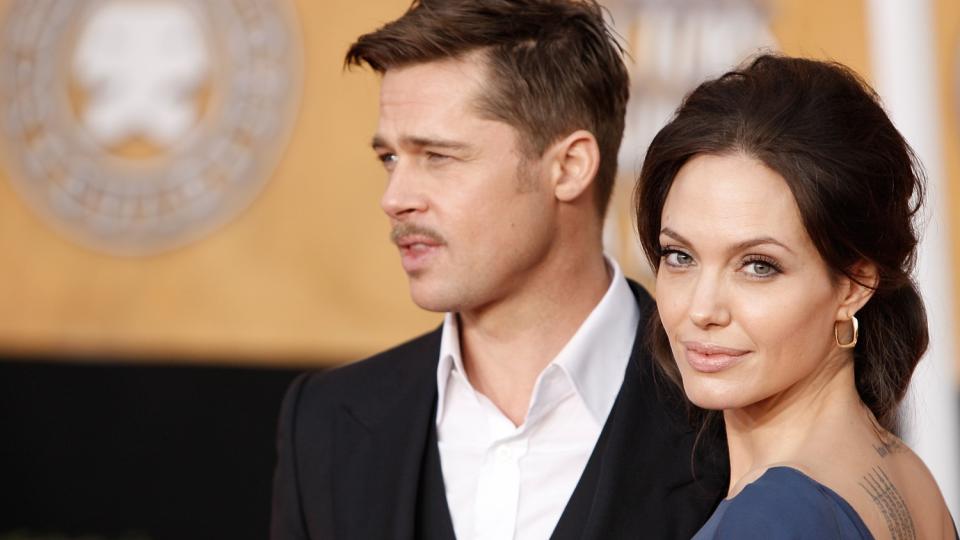 GIR MILLIONDONASJON: Via stiftelsen The Jolie-Pitt Foundation gir skuespillerparet Angelina Jolie og Brad Pitt �n million dollar til organisasjonen Leger uten grenser. Foto: SCANPIX