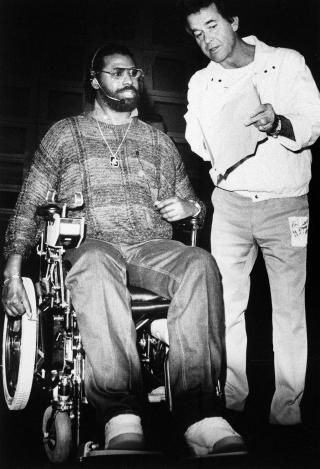LAMMET FRA MIDJEN: Pendergrass tilbrakte de siste 28 �ra i rullestol, etter at han i 1982 ble lammet i en bilulykke. Foto: AP Photo/ABC/SCANPIX