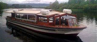 M/S Dronning Tyra i trafikk for Tyrifjordcruise A/S.