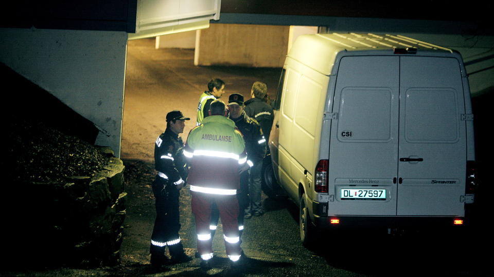 KREVER AT SIKTELSEN FRAFALLES: Vegard Bjerck ble drept i dette garasjenalegget p� Sk�yen i Oslo i desember 2008. En 43 �r gammel siktet mann krever n� at siktelsen frafalles. Foto: Jacques Hvistendahl/ Dagbladet