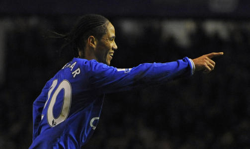 GOD: Steven Pienaar spilte en god kamp, og scoret det f�rste m�let for Everton.Foto: SCANPIX/REUTERS/Nigel Roddis