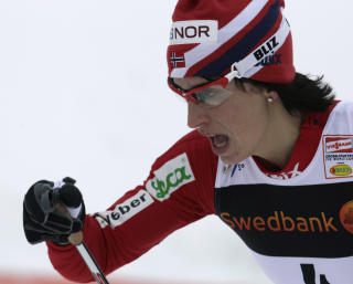 BESTE NORSKE KVINNE: Marit Bj�rgen ble nummer tre i sitt semifinaleheat, det holdt ikke til finale.Foto: SCANPIX/REUTERS/Ints Kalnins