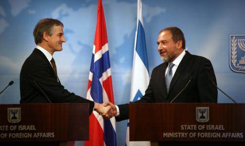GODT FORHOLD? S�ndag valgte den norske og israelske utenriksministeren � fokusere p� det historisk gode forholdet mellom Norge og Israel. FOTO: INBAL ROSE