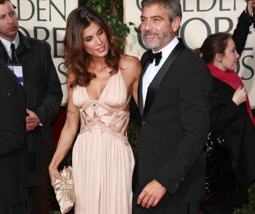 MED KJ�RESTEN:  George Clooney tok med seg kj�resten Elisabetta Canalis. Foto: STELLA PICTURES