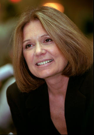 MOTSTANDER: Gloria Steinem, en av USAs mest kjente feminister, sa p� TV at forskningen p� genetiske forskjeller mellom menn og kvinner m�tte opph�re. Foto: AP/Robert F. Bukaty
