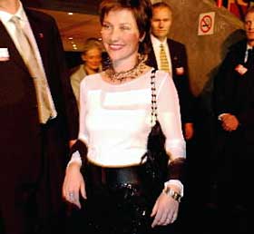 
P� PLASS:  Prinsesse M�rtha Louise.

