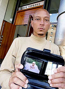  KJEMPER:  - Jeg kommer aldri til � gi opp jakten p� min datter (2), sier amerikaneren Brozzi Lunetta.