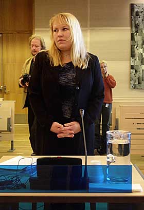 FORKLARTE SEG:   Svanhild Jensen forteller sin versjon i lagmannsretten.
