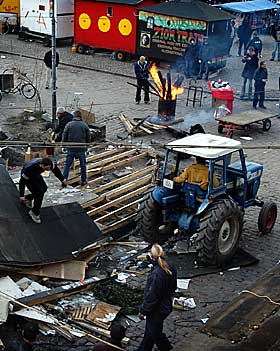 RIVES: Fjerde janauar rev innbyggerne i Christiania hasjbodene i Pusher Street frivillig.