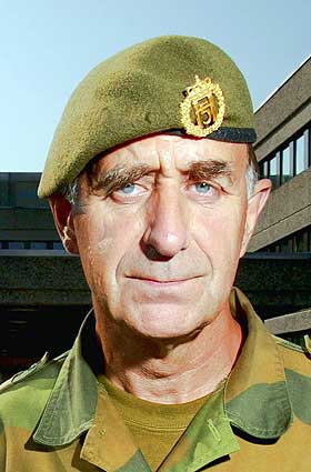 TILBAKEKALT: Forsvarssjef Sigurd Frisvold.