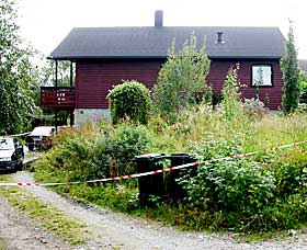 �STEDET: L�reren Sverre S�ther ble knivstukket og drept i sitt hjem p� Kyrks�ter�ra i august 2003.