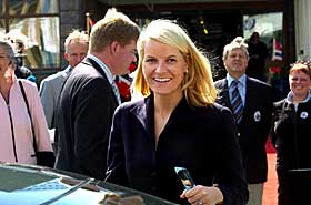 TIDLIGERE RAMA-AMBASSAD�R: Kronprinsesse Mette-Marit skapte ramaskrik da hun ble sammen med Haakon og snakket ut om den ville fortida si. N� er det ingen som hever �yenbrynene om hun blir gravid en gang.