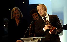 BESTE REGI: En overrasket Aksel Hennie fikk prisen for beste regi for sin film «Uno».
