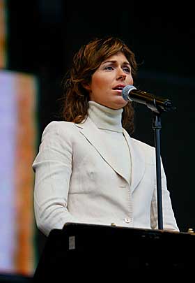 HJEMME IGJEN: Det var f�rste gang Sissel tok Ringenes Herre-konserten med hjem til Norge, backet av norske musikere.