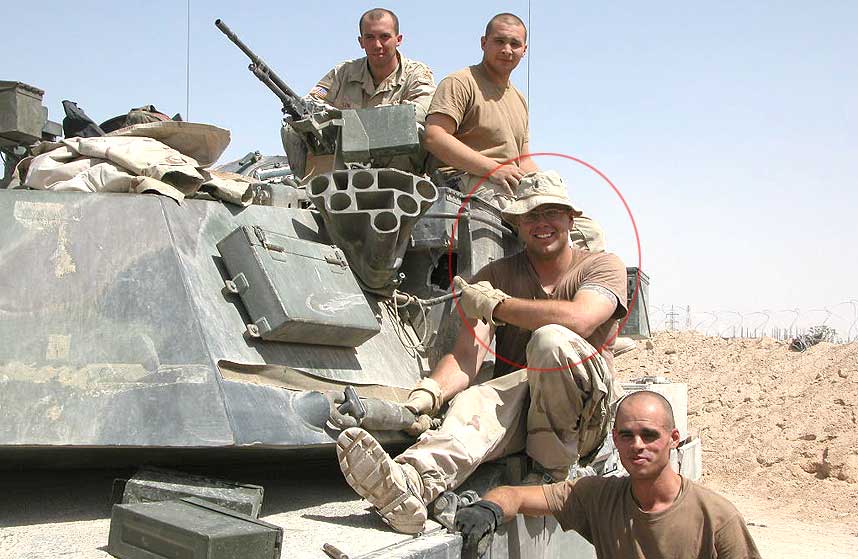 ETT �R ETTER: L�ytnant Kenneth Ballard tjenestegjorde et dr�yt �r i Irak da han ble skutt og drept. F�rst over et �r senere - i g�r - fikk familien vite sannheten rundt d�dsfallet. Det til tross for at h�ren har visst hva som skjedde hele tiden.