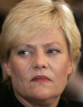  GA OPP: SV-leder Kristin Halvorsen fikk ikke blogginga helt til.