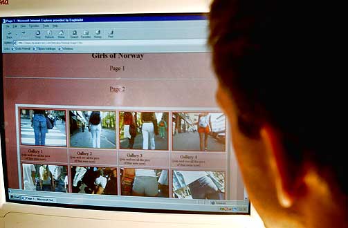 V�R FORSIKTIG: Det blir vanligere og vanligere blant arbeidsgivere � google sine ansatte f�r jobbintervju. Da er det lite lurt � legge ut avsl�rende bilder av seg selv p� nettet.
