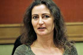  OVERL�PER:  Ane Willumsen i Venstre fikk smake lokaliseringst�ka.