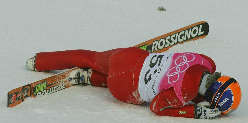 FALT UNDER TRENING: H�vard Klemetsen er sendt til sykehus.