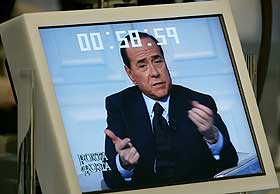  STORMANNSGAL?  Silvio Berlusconi sammenlikner seg med de st�rste i historien.