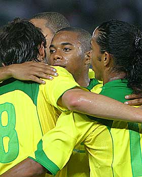 FOTBALL-VM: Det kan bli mulig � se sommerens fotball-VM p� kino i flere norske byer, dersom prosjekt NORDIC f�r viljen sin.
