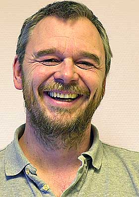 PROFESSOR DIGITAL: NTNU-professor Andrew Perkis drar n� til Hollywood for � vinne filmstudioenes tillit.