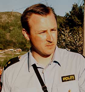 LEI: Politibetjent Gustav Landro er lei av å få kjeft av foreldre når barna kjøres - Landro_280