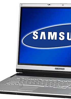 UVANLIG MEN VANLIG: Lyn-PCen er en vanlig b�rbar PC, men med s�kalt flashminne i stedet for harddisk. Dette gj�r at den starter mye raskere.