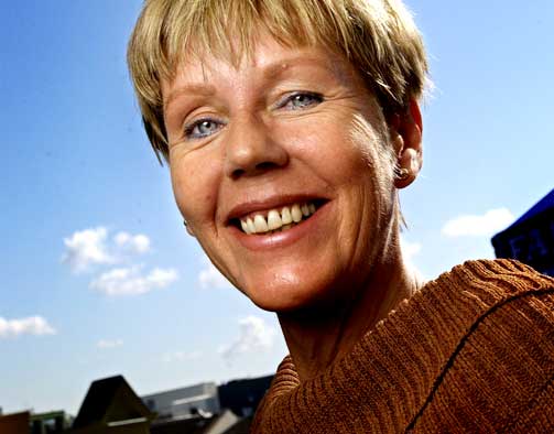 IKKE-KRIM: II sin nye roman �Brudd� beveger Karin Fossum seg klart bort fra krimsjangeren og over i en eksistensiell dissekering av skyld og skam. Foto: Lars Eivind Bones