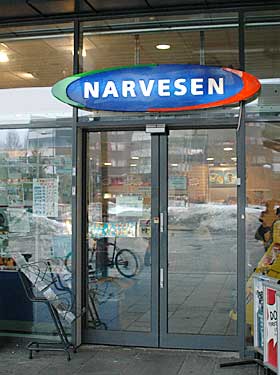 SPILTE HER: Meta �verli var ofte innom Narvesen p� Furuset. Her spilte hun p� automater.