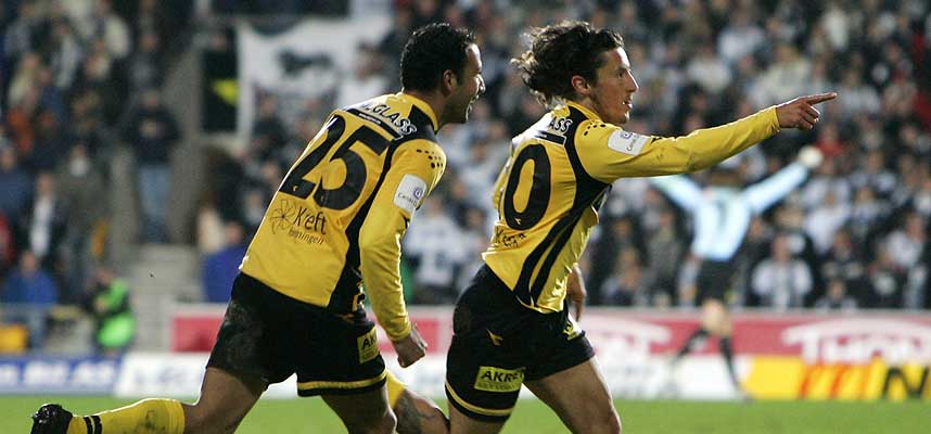 Robert Koren har v�rt blant Tippeligaens profiler s� langt, men v�r kommentator Esten O. S�ther mener for mye av suksessen p� �r�sen er utenlandsk basert.