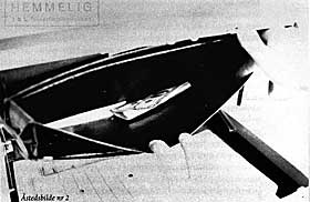 POLITIET BILDER: Treholt hevdet disse pengene var betaling fra Irak, ikke KGB. Advokat Harald Stabell støtter nå Arne Haugestad, og mener pengebeviset kan være jukset med.