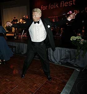HAGEN UTE AV DANSEN På landsmøtet i Frp forrige helg danset Hagen seg ut av formannsvervet.
