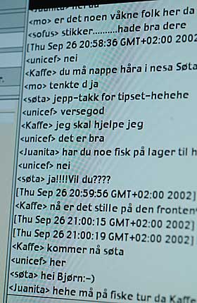 POPUL�RE PRATEKANALER: Stadig flere nettsteder tilbyr sine brukere en mulighet til � kommunisere med andre brukere av tjenesten.